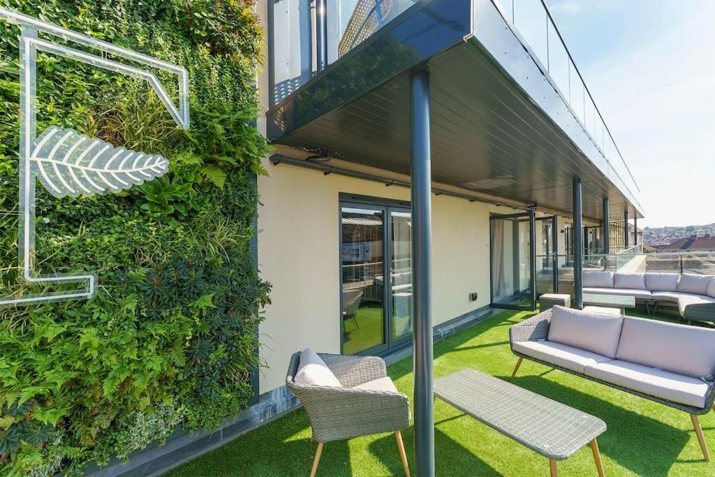 Darlington - 2 Bedroom Luxury Apartment By Mint Stays Bristol Exterior photo